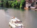 barging-holidays-in-france-on-river-lot-by-villeneuve-sur-lot-1200_a.jpg